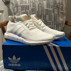 Adidas white swift run white